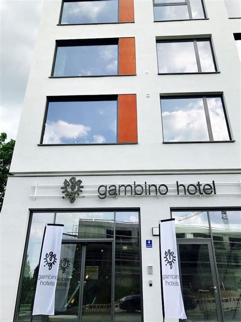 GAMBINO HOTEL CINCINNATI .